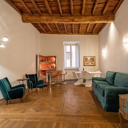 Ferienwohnung Chic And Style In Historical Via Giulia Rom Exterior foto