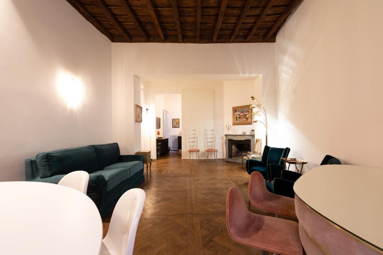 Ferienwohnung Chic And Style In Historical Via Giulia Rom Exterior foto