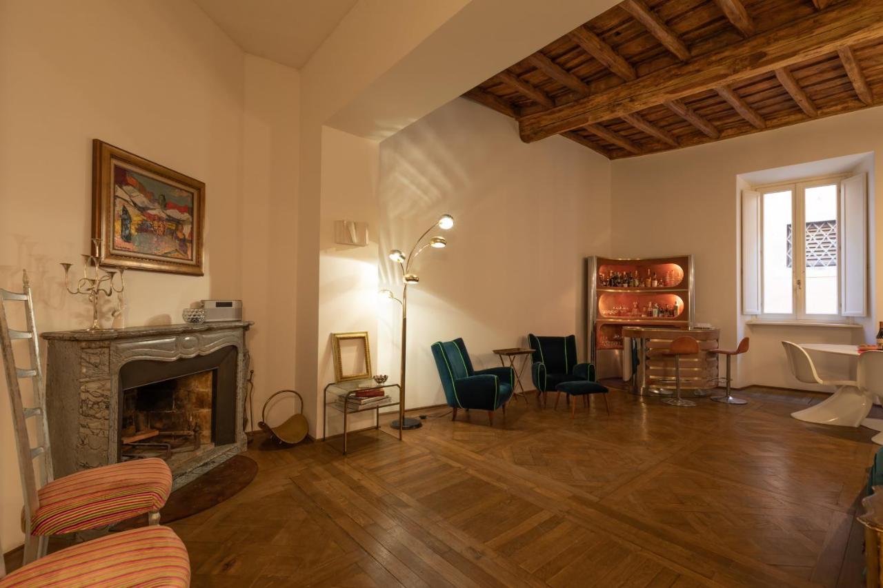 Ferienwohnung Chic And Style In Historical Via Giulia Rom Exterior foto