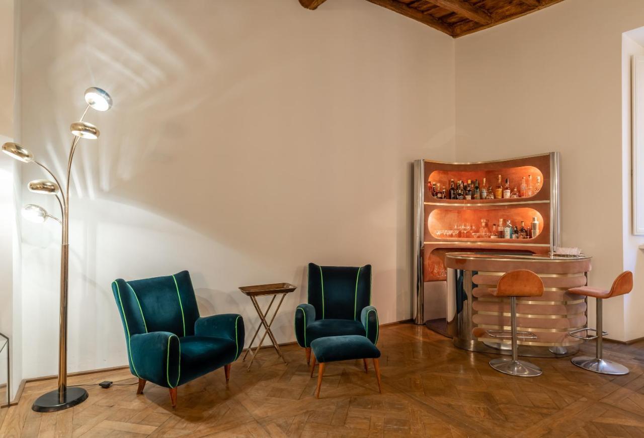 Ferienwohnung Chic And Style In Historical Via Giulia Rom Exterior foto
